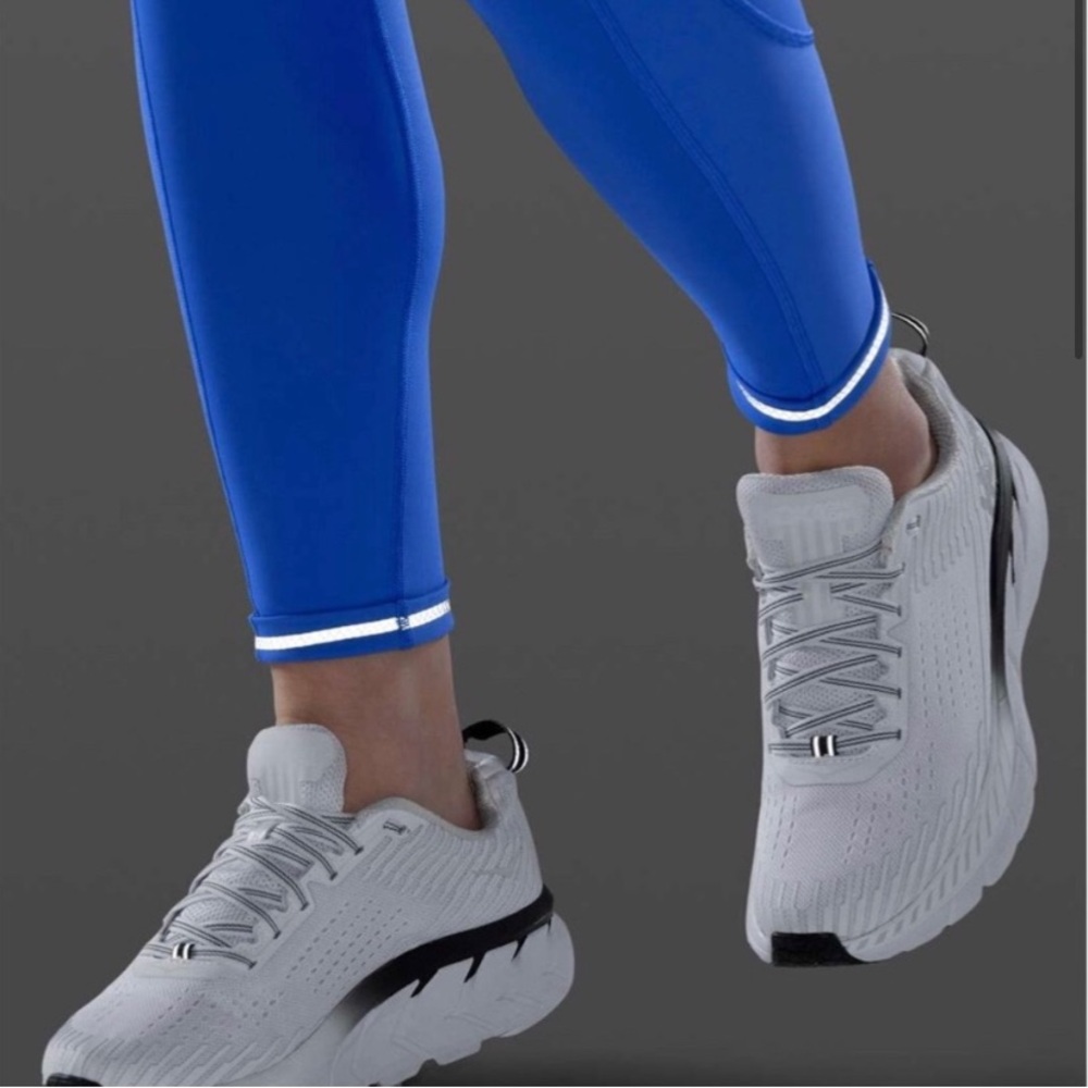 Lululemon Wild Bluebell Leggings 28” Size 4 - Picture 8 of 11